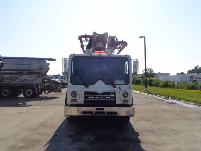 2017 Everdigm 56M - Image 5