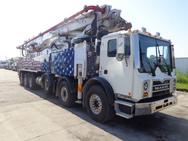 2017 Everdigm 56M - Image 7