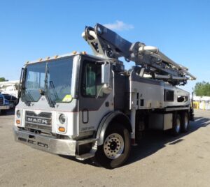 BSF 38Z-5.16H Concrete Pump Truck